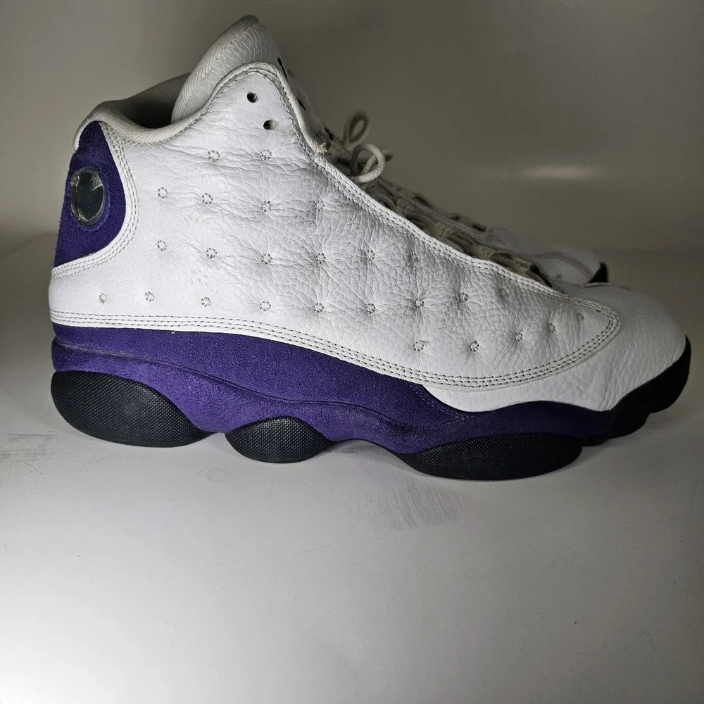 Air Jordan 13 Retro Lakers Purple Suede Size 12